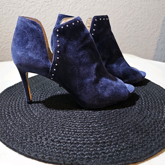 REDUCED PRICE! Gorgeous Cobalt Blue Open Toe, Ankle Boot, Heel with Silver Studs - Picture 2 of 2